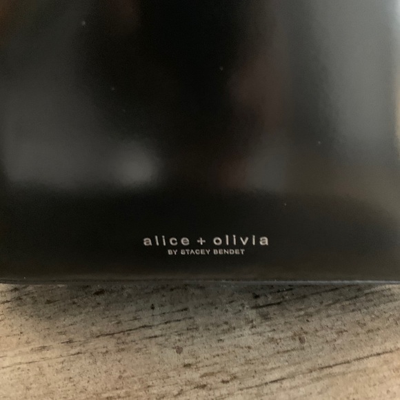 ALICE + OLIVIA JACKIE STACE FACE MINI SATCHEL - Picture 8 of 10